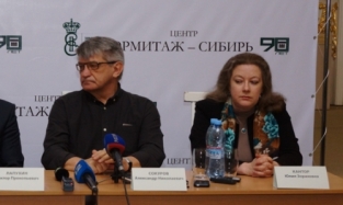 Кинорежиссер Сокуров отказал в Омске бездушным россиянам в праве на культуру